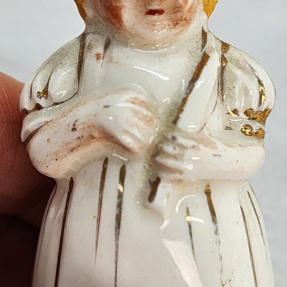 Vintage Salt Pepper Shakers 2.5" Occupied Japan Dutch Couple Baker Gold Detail - Picture 5 of 14